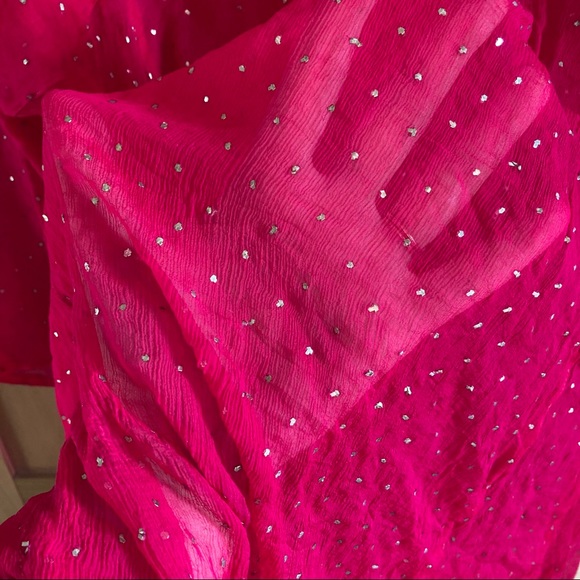 Hot Pink Fuchsia Sheer V-neck Tunic Kurti with Gold Dots - Picture 4 of 6